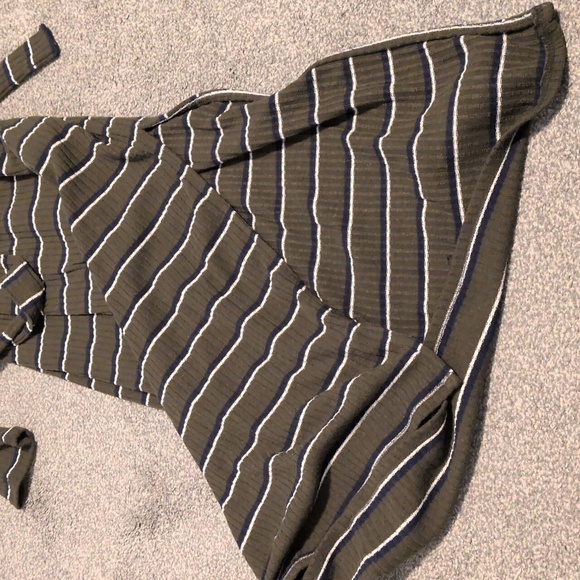 Abercrombie Striped Midi Dress Size Medium - Picture 4 of 6